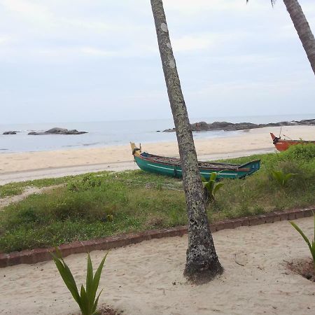 Thottada Chera Rocks Beach House酒店 外观 照片
