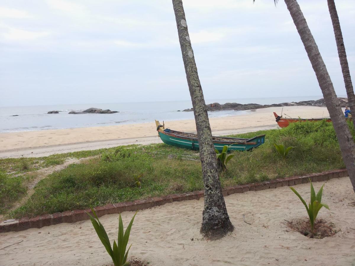 Thottada Chera Rocks Beach House酒店 外观 照片